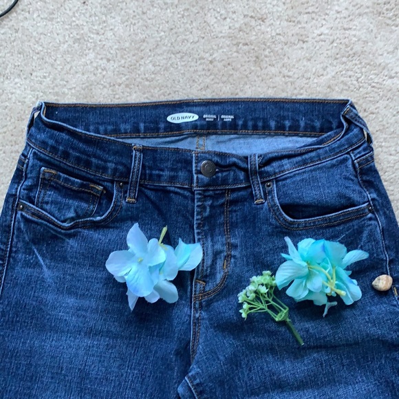 Women’s Jeans - Picture 2 of 6